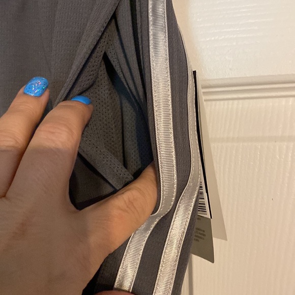 Adidas Boys Dynamic Speed 18 Shorts ~ Training Basketball Shorts ~ Small ~ NWT - Picture 8 of 12